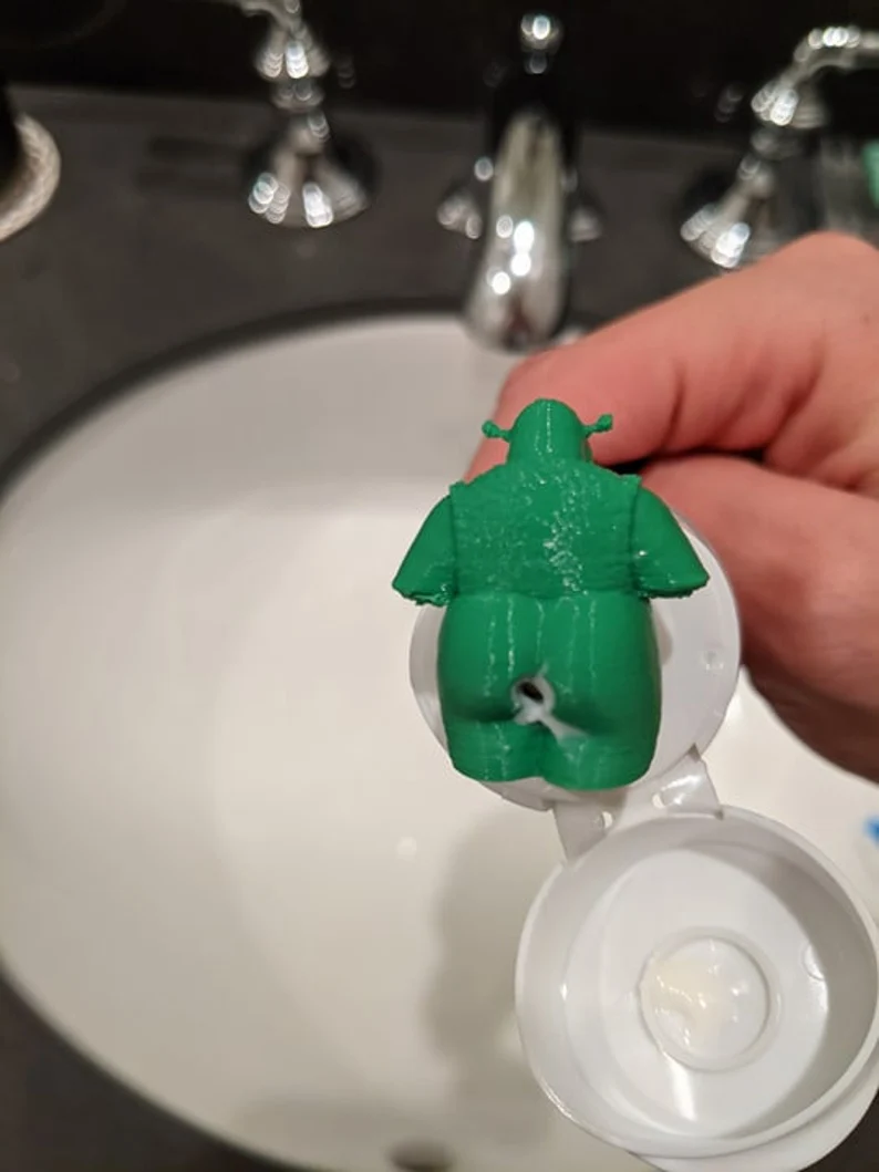 Shrek & Baby Yoda Toothpaste Topper